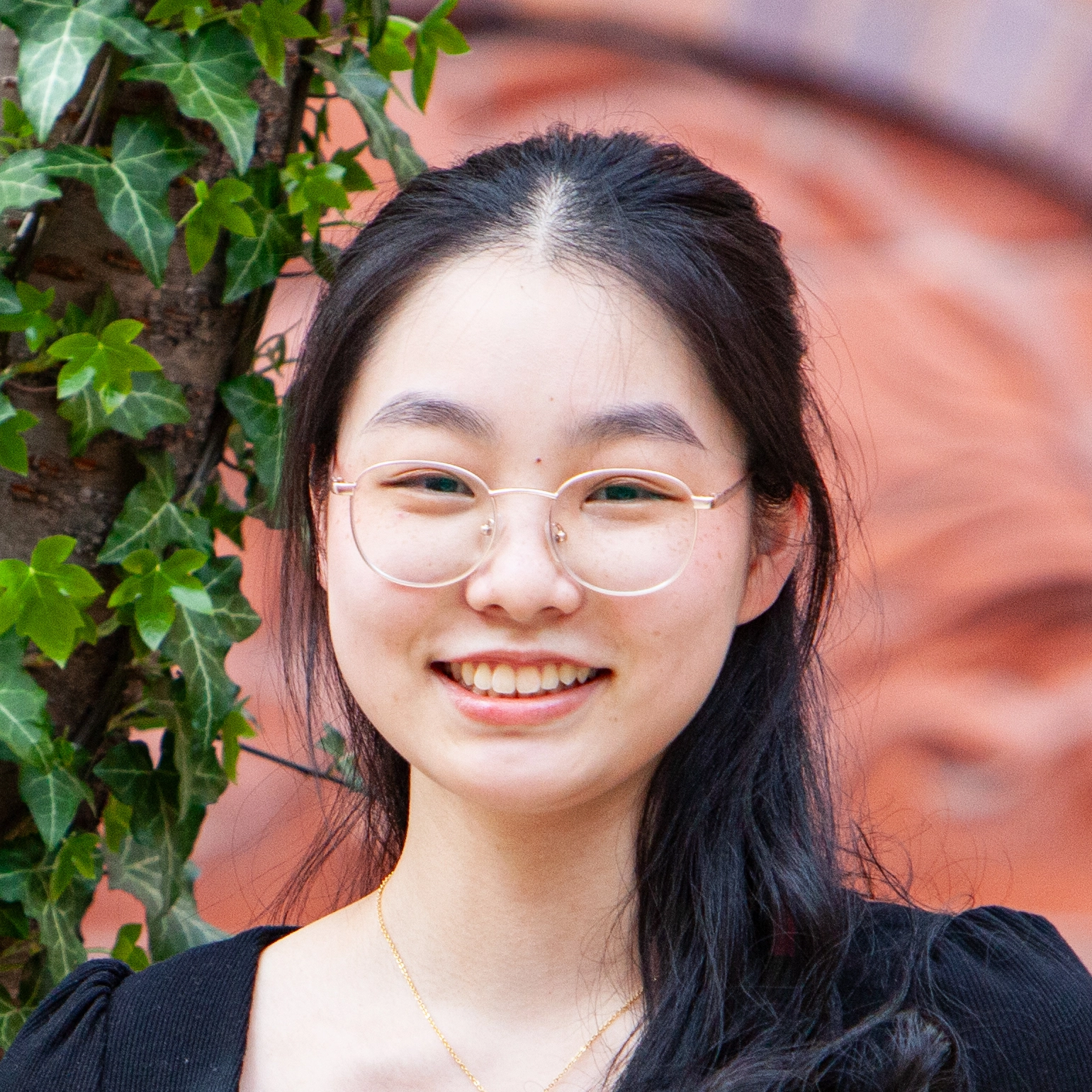 Zoe Yu, Performance Coordinator of Northeastern University Dragon and Lion Dance Troupe